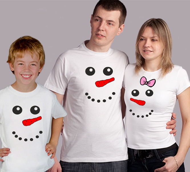 Семейные футболки на троих "Снеговики" лица фото 0